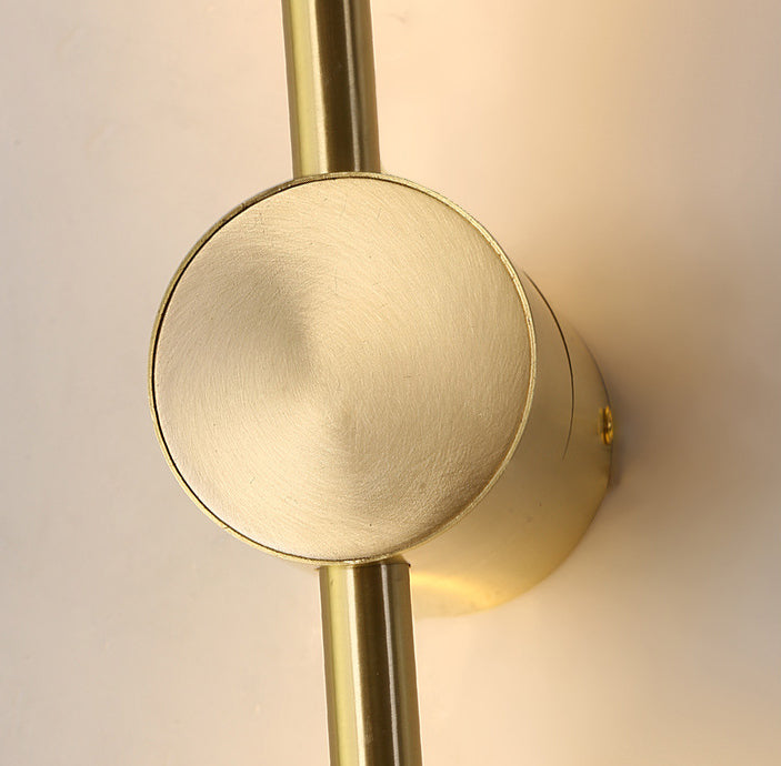 Lámpara minimalista de pared de pared de latón LED de hierro forjado para el pasillo de la sala de estar