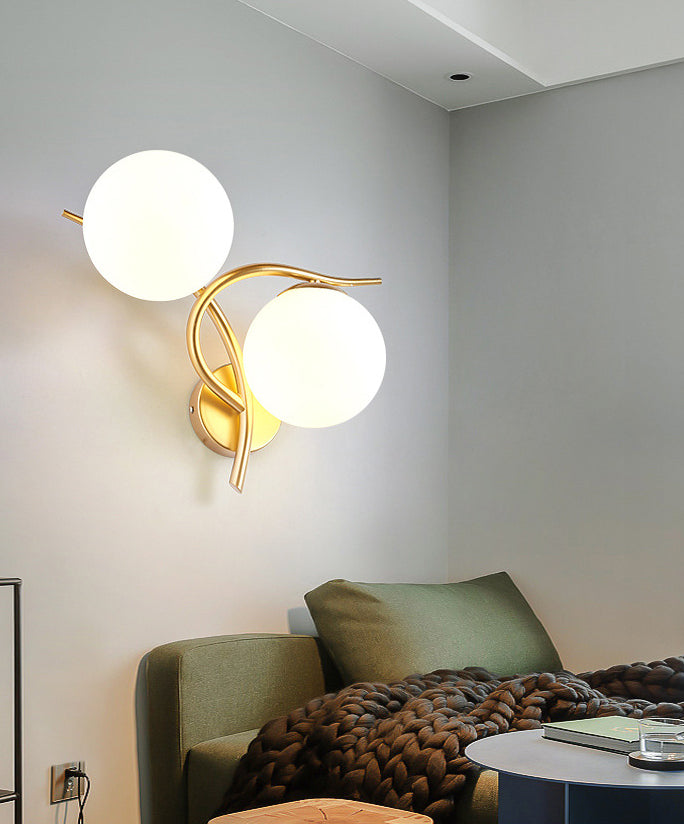 2 Heads Nordic Style Wall Mount Light Metal Arm Glass Shade Sconce Light Fixture for Bedroom