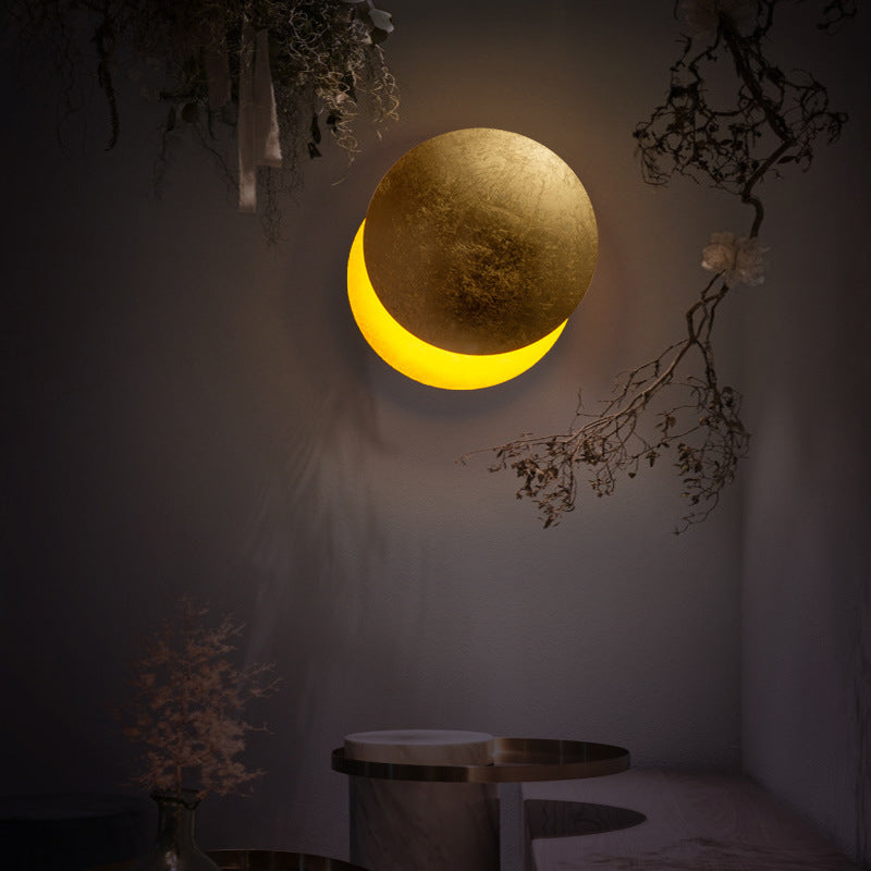 Metal Indoor Decoration Wall Lamp Postmodern Circle LED Sconce Lighting with Ambient Light