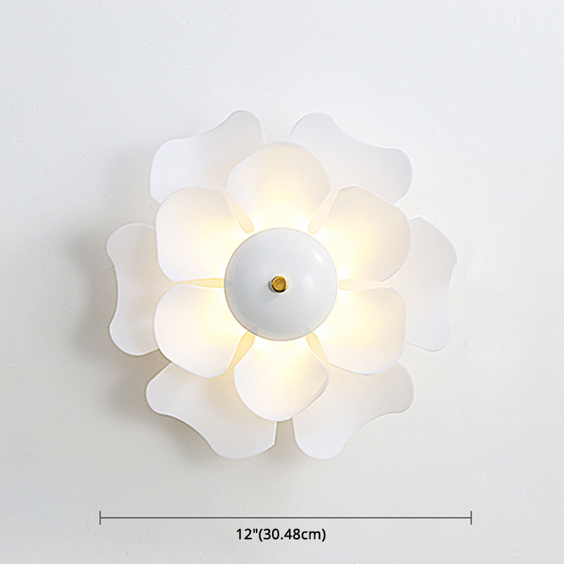 Nordic Style Flower Shape Wall Lamp Indoor Fashion Decoration Wall Sconce with Acrylic Shade