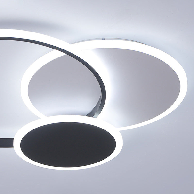 3 Intersecting Rings Shaped LED Ceiling Light Modern Minimalist Metal Plating Flush Mount Lighting Fixture for Dining Room