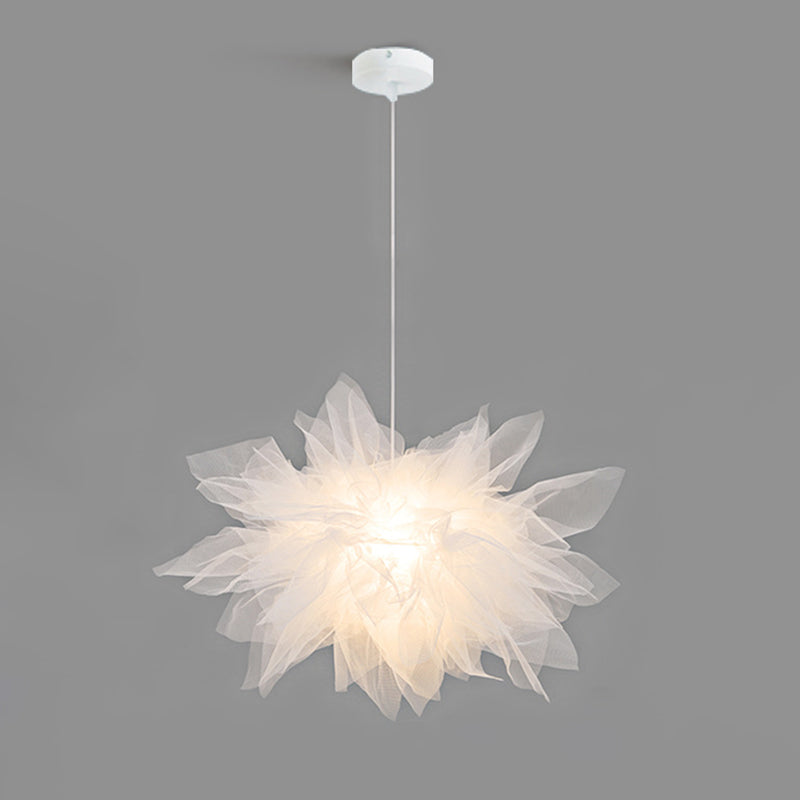 White Organza Fabric Shade Hanging Light Modern Style Single Light Creative Suspension Lamp for Garment Store