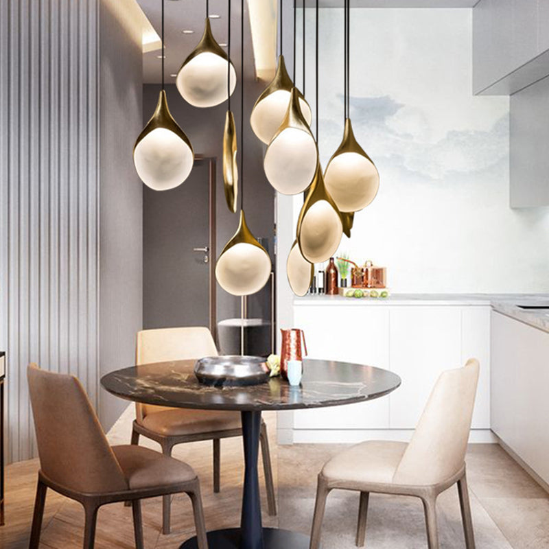 6.3 "Durchmesser Postmoderner Mini-Anhänger Lampenharz Schatten minimalistisch hängende Licht in Gold für die Flurstreppe