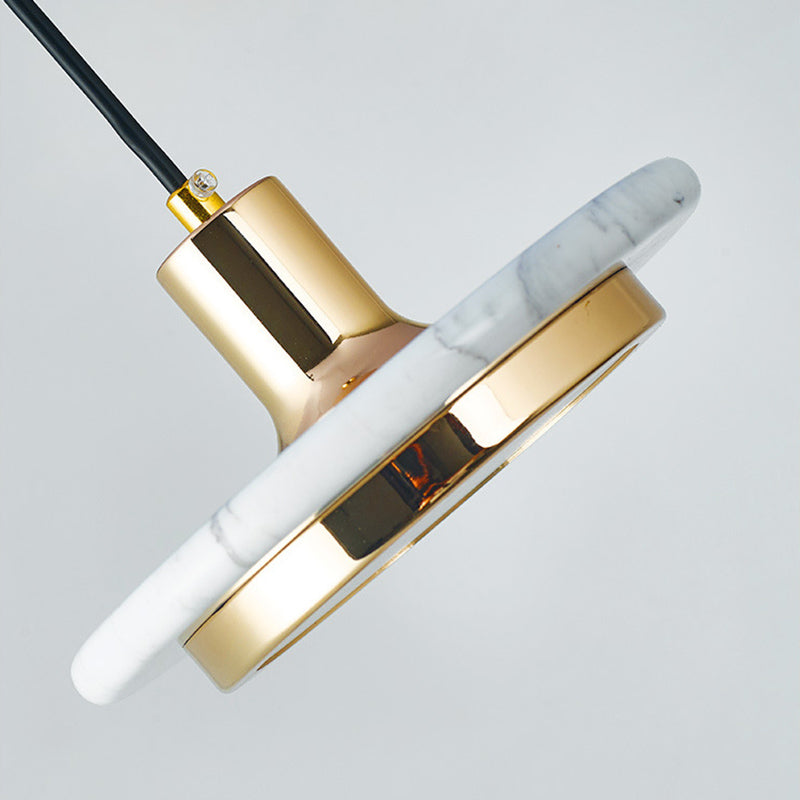 Kappengeformte Marmorhängeblocke Leuchte minimalistische LED -Anhängerbeleuchtung für das Restaurant