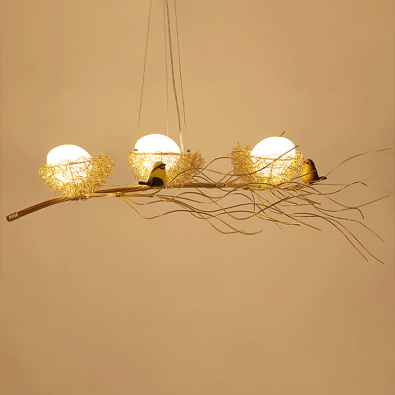 Bird and Nest Island Lampada decorativa in metallo in metallo appeso con tonalità in vetro di uova