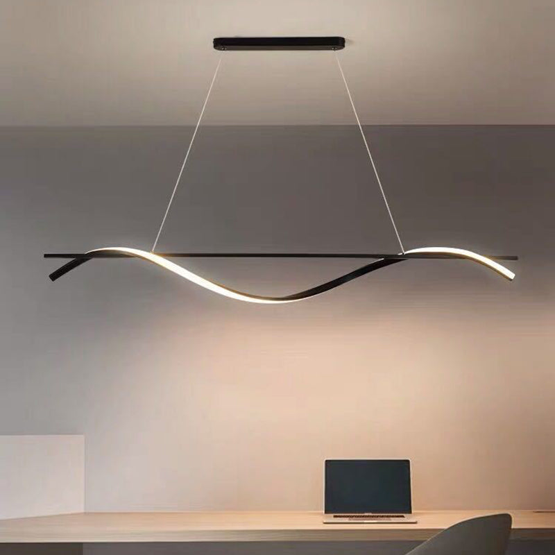 Minimalisme moderne Black Linear Island Pending Lighting LED Metal Island Island Light pour table à manger