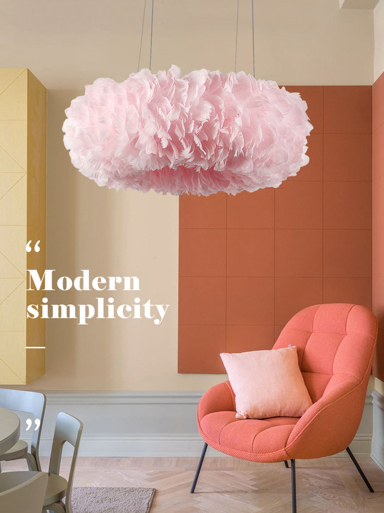 Il lampadario a forma di ciondolo a forma di ciambella rosa illuminazione lampadario piuma per camera da letto