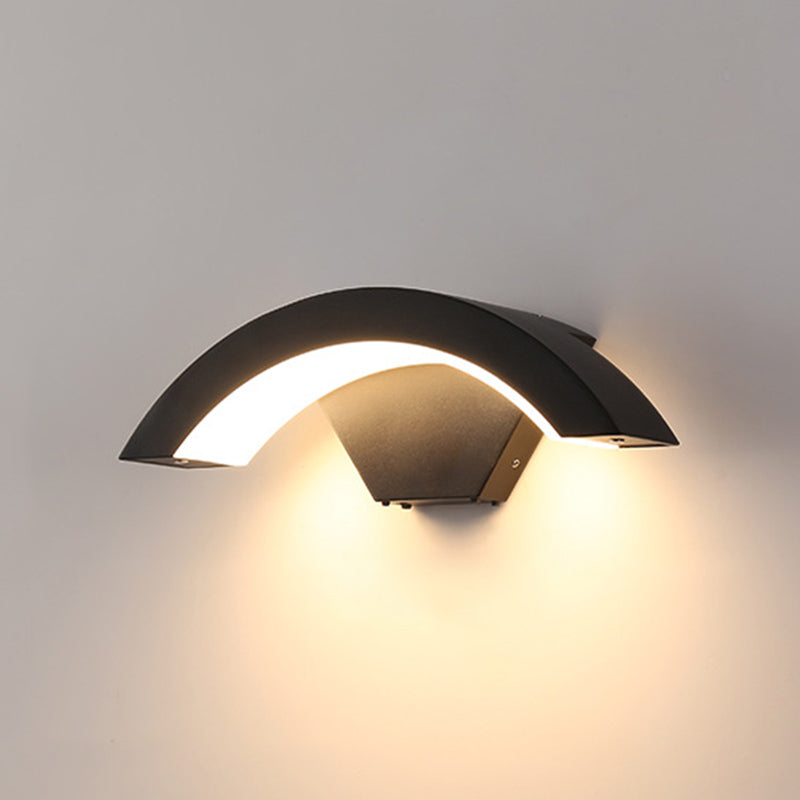 Hedendaagse curve Wall gemonteerde lichten Acrylspoelmontage Wand SCONCE voor balkon