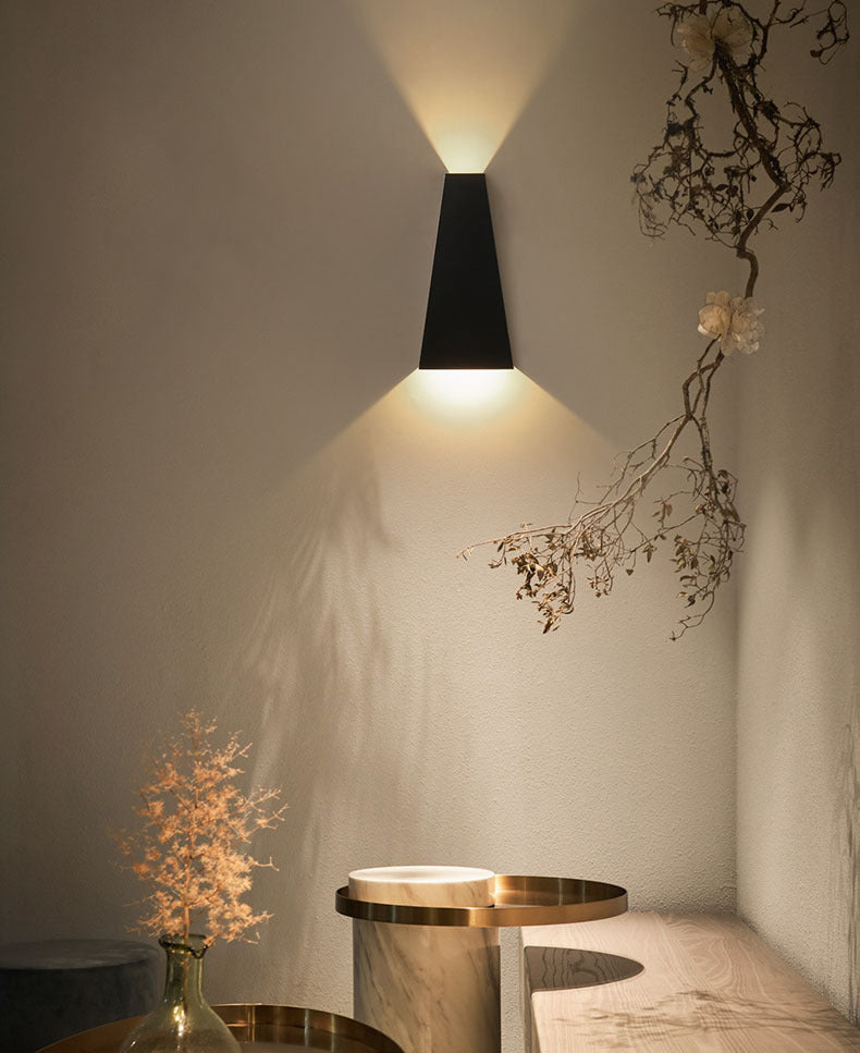 Modern Geometric Wall Mount Lighting Metallic Wall Mounted Lighting for Living Room