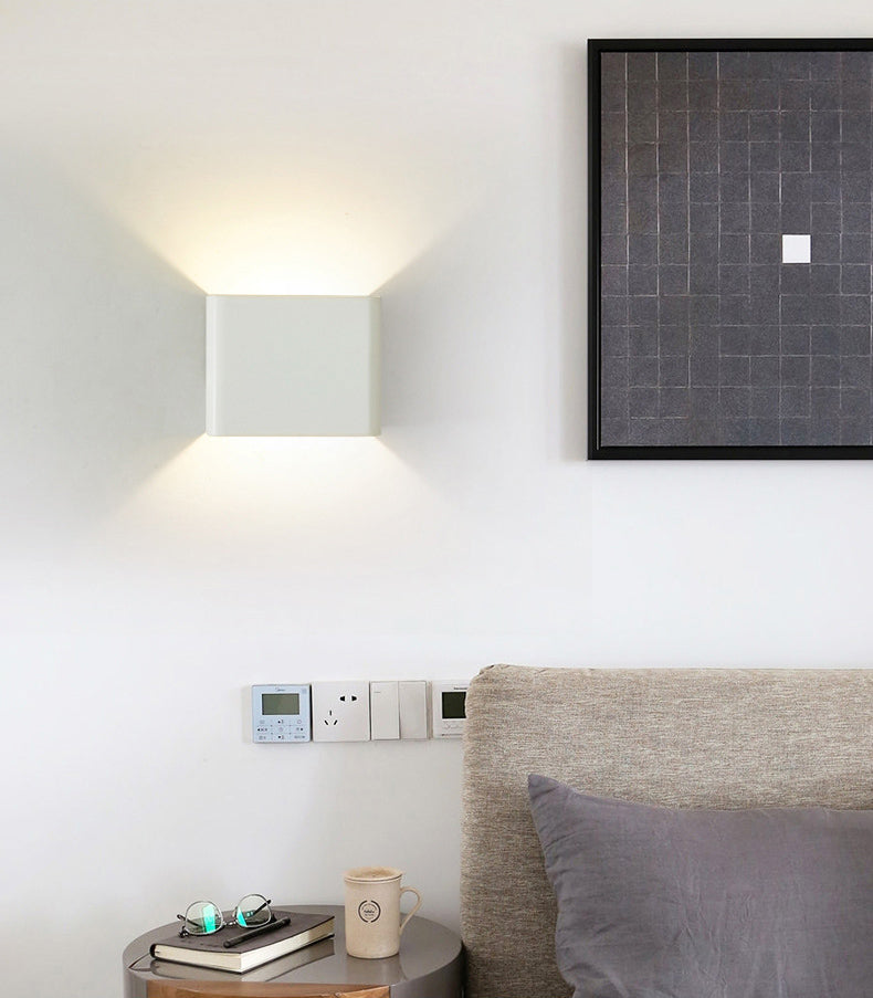 Ultra-modern Square Wall Sconce Lighting Aluminum Wall Mounted Light Fixture for Bedroom