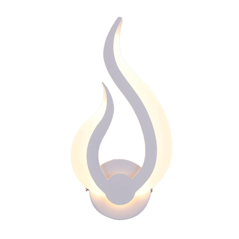 LED Flame Shape Wall Mount Light Modern Style Sconce Light Fixture for Living Room