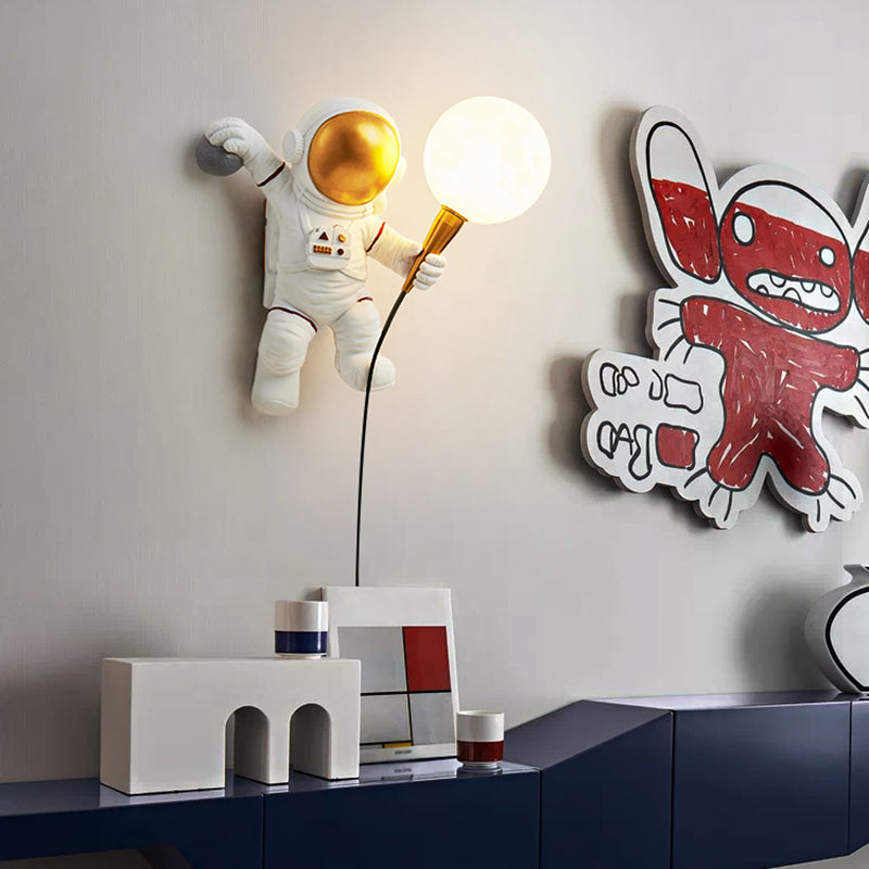 Astronaut Modeling Spherical Wall Sconce Lights Creative Resin Sconces