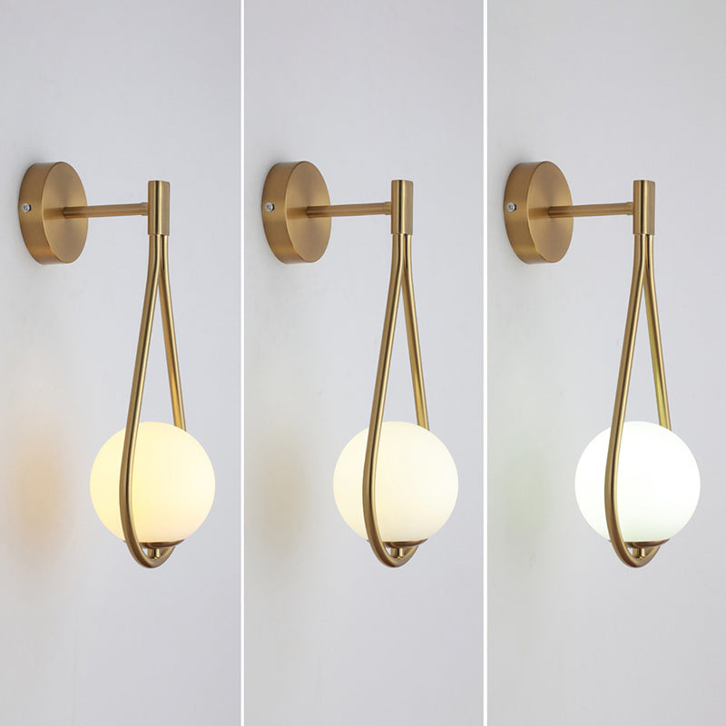 Lámpara de pared de lágrima de lámpara de pared de estilo simple moderno con sombra de vidrio de bola