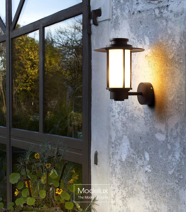 Industrial Style Outdoor Garden Wall Sconce Fixed Arm Waterproof Single Light Wall Lamp