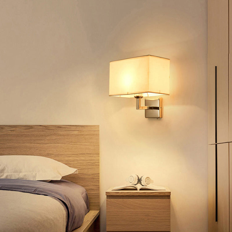 10.6 "H lampada a parete esterna al braccio a fissaggio singolo con tonalità in tessuto rettangolare