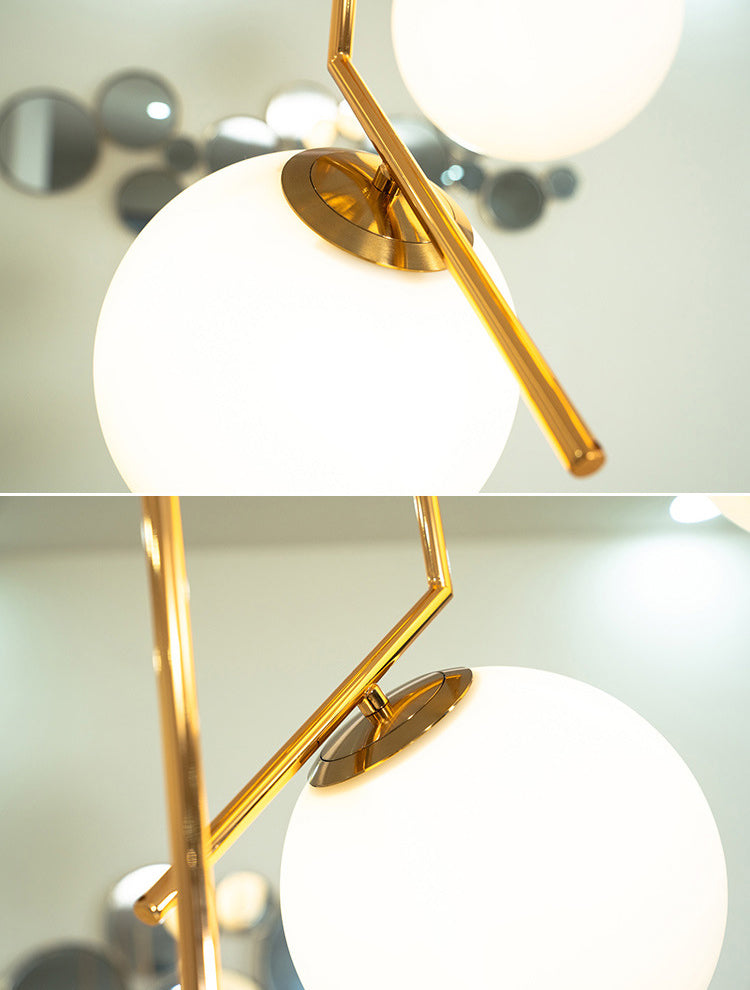 Sphères pendantes des luminaires suspendus nordics simples de plafond en verre blanc pour restaurant