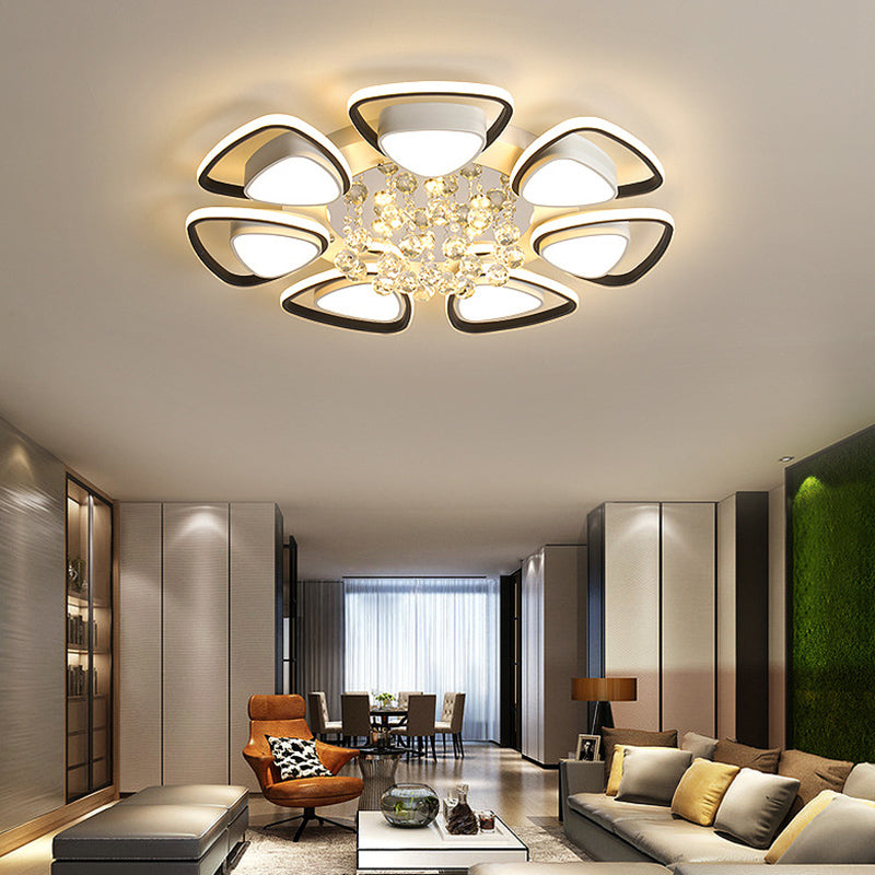 Zwart-witte driehoekige inbouw moderne acryl LED-plafondlamp met kristallen druppels