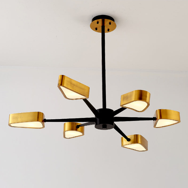 Lampadario a sospensione del metallo post-moderno lampadario triangolare a soffitto in oro per soggiorno