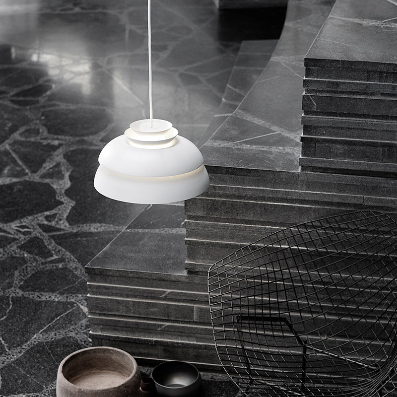 Diseño de capas Minimalismo Minimalismo Minimalismo Lámpara colgante de aluminio Aleación de una sola bombilla Café Luz decorativa en blanco puro