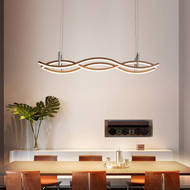 3 Lights Crossed Wave Line LED Kronleuchter leichter Acrylschatten moderne Einfachheit Hängelampe mit 39-Zoll-Hängebrassungsdraht