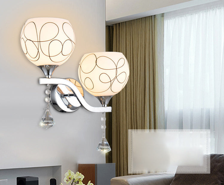 Éclairage de murs sphérique postmoderne éclairage de murs en verre blanc pour chambre