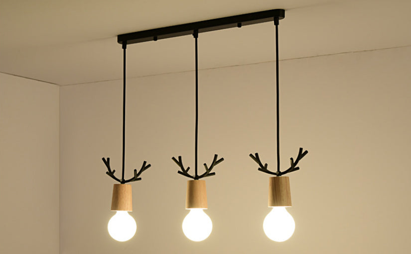 Eetkamer hangend licht licht lampje hangend plafondlicht met geweien houten schaduw