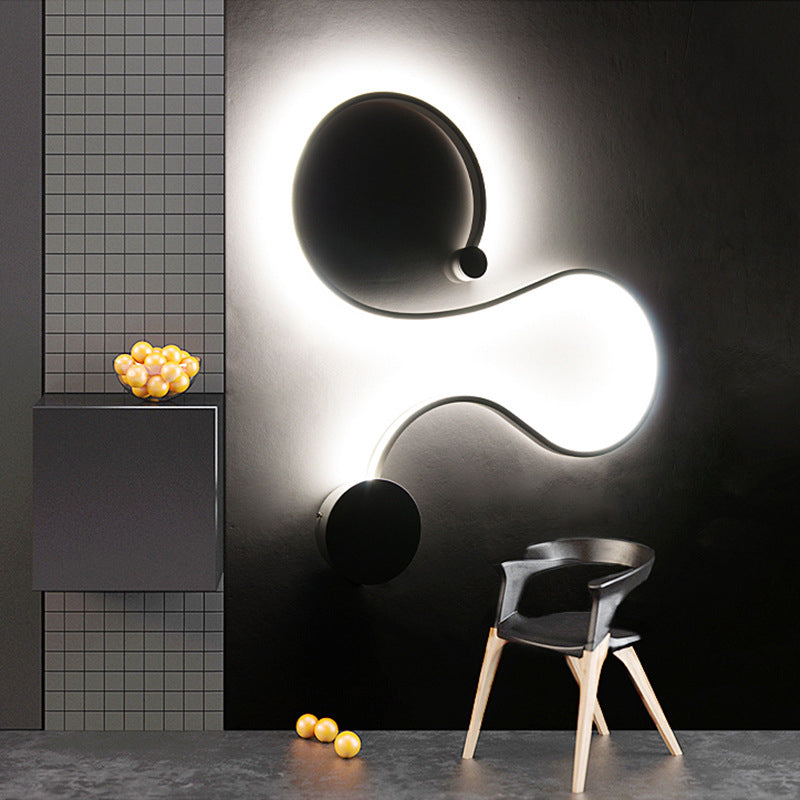 Modern Creative Simple Curved Aluminum LED Black Wall Lights