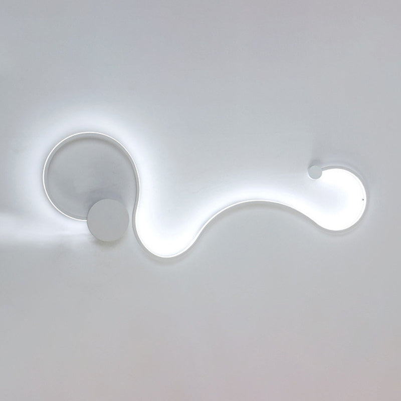 Modern Creative Simple Curved Aluminum LED Black Wall Lights
