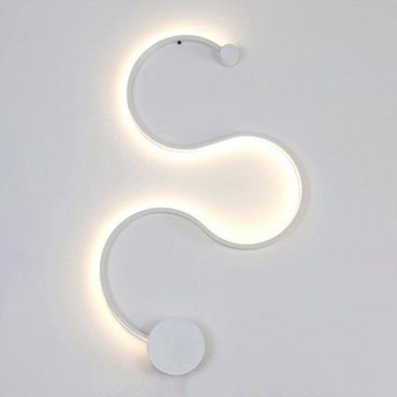 Modern Creative Simple Curved Aluminum LED Black Wall Lights