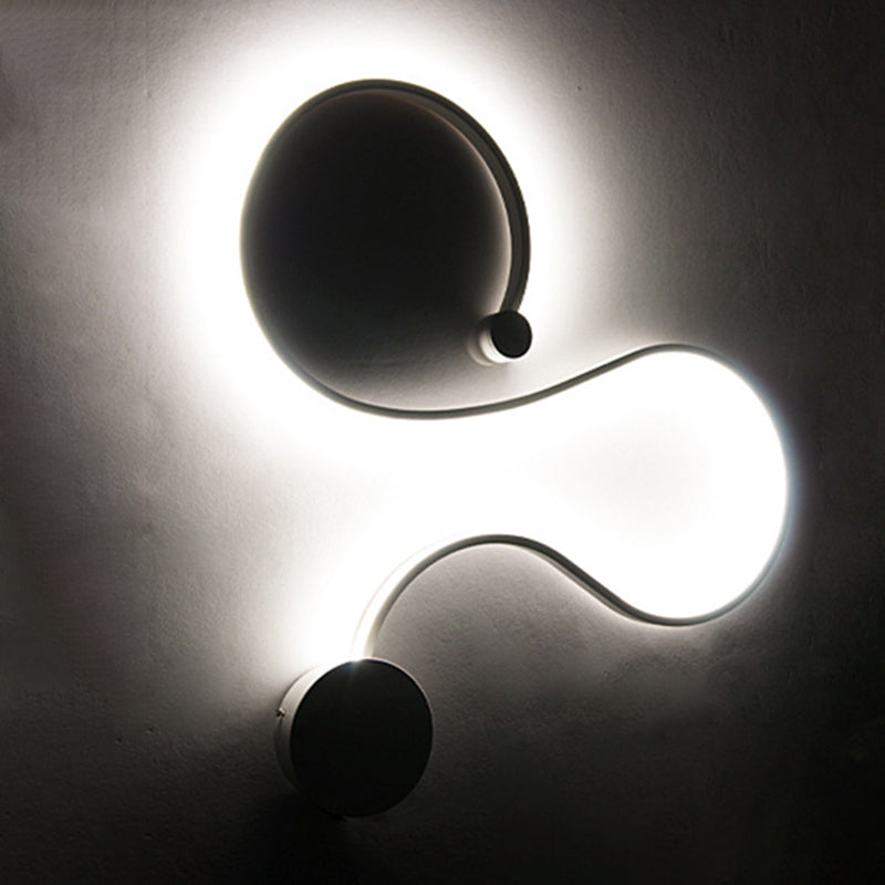 Modern Creative Simple Curved Aluminum LED Black Wall Lights