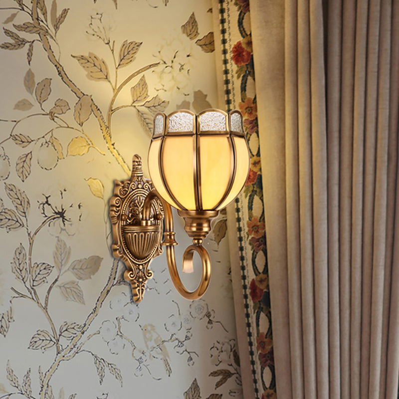 1/2-Head Flower Sconce Light Fixture Traditional Brass Metal Wall Light Sconce for Bedroom