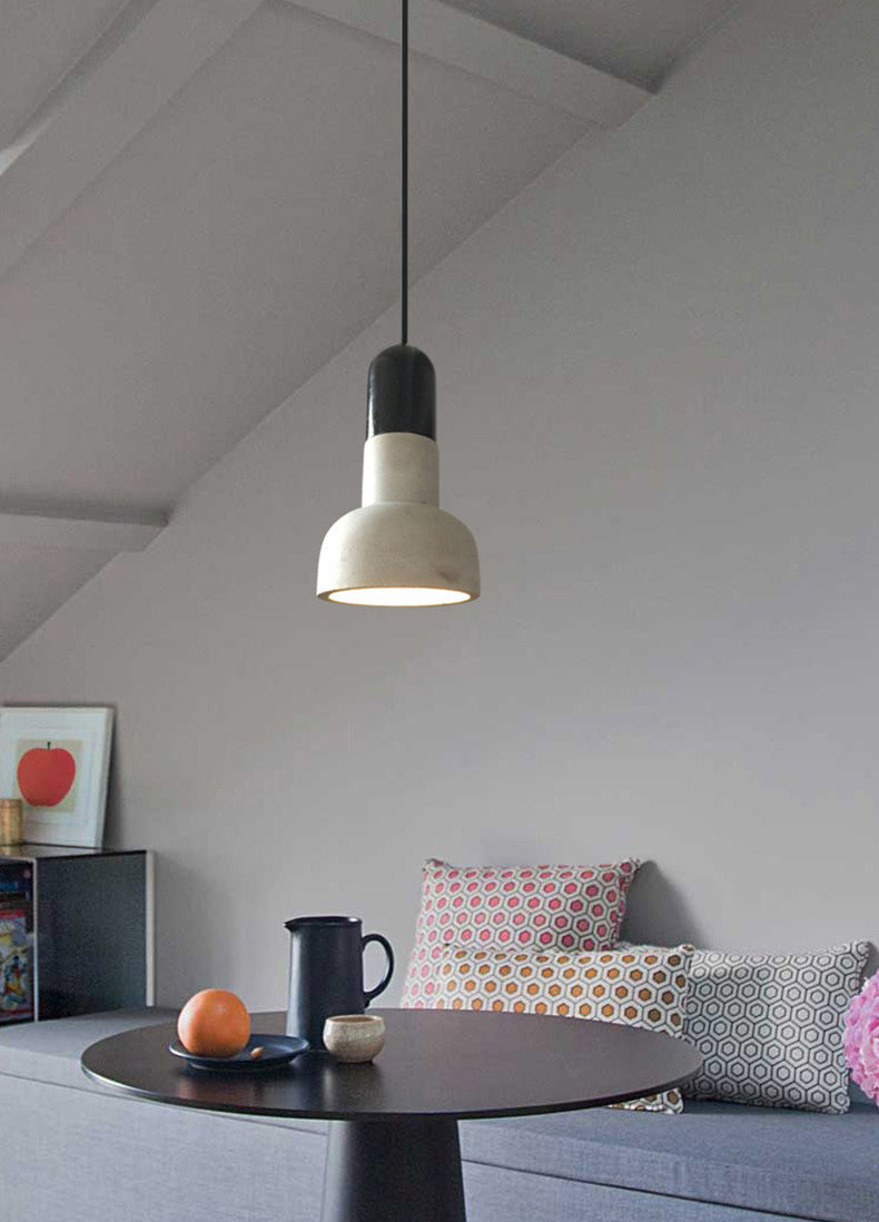 5 Zoll breites Mini-Zement hängend hängender fackelförmiger nordischer Beton 1-Licht-Anhänger für Schlafzimmerkorridor