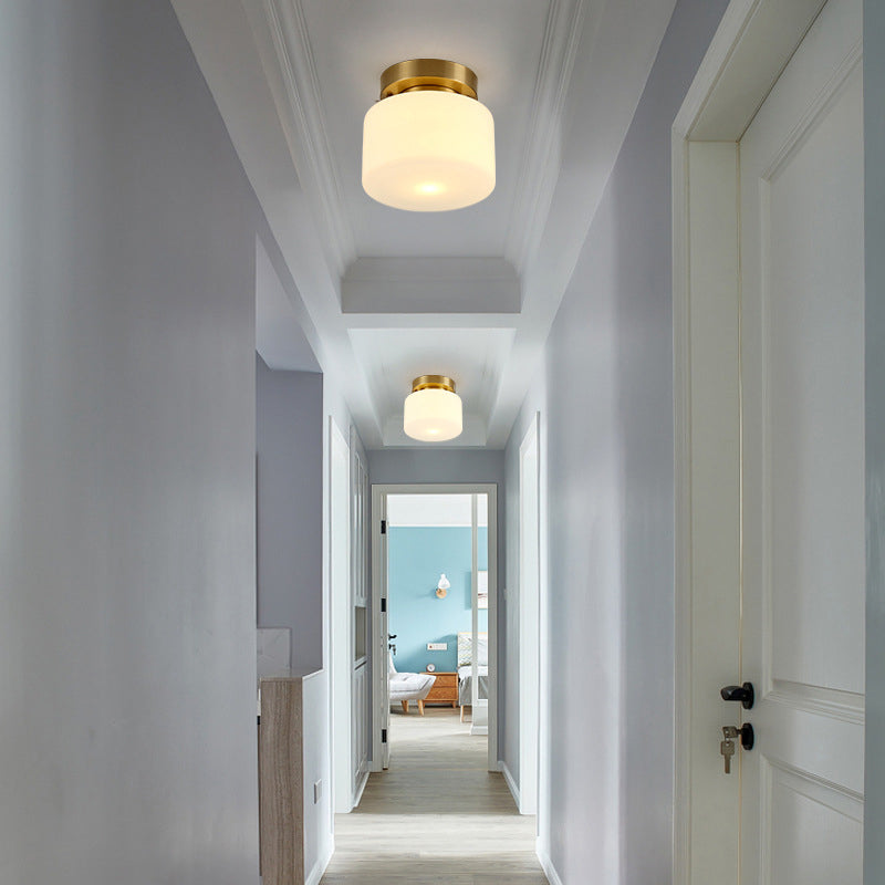 Lámpara de techo cilíndrica de cristal de estilo tradicional, placa de techo de latón, accesorio de iluminación mini para dormitorio de 1 luz