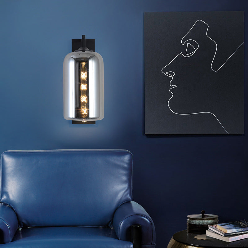 Mason Jar -vormige wand SCONCE Retro -stijl gesloten glas 1 lamp wandlamp met arm met arm in zwart