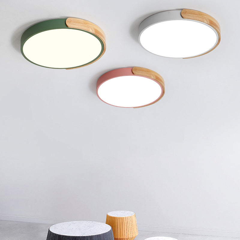 Circular Metal Flush Mount Light Fixture Nordic Style LED Flush Ceiling Light Fixture
