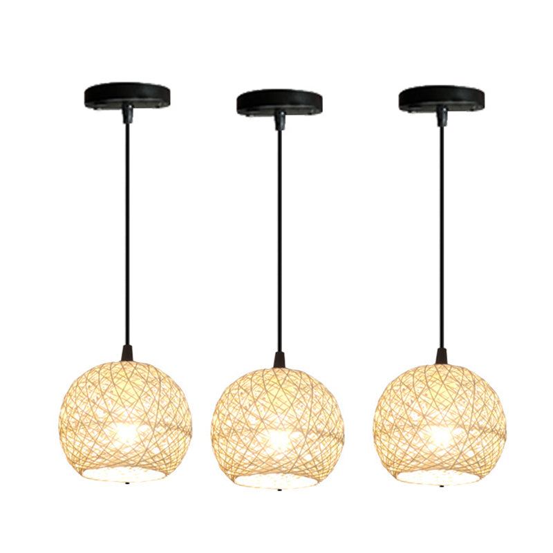 Beige Globe Pendelleuchte Lampenvorrichtung minimalistische Rattan -Federung Licht für Esszimmer