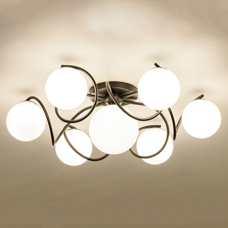 Weißer Glasball -Cluster Deckenleichter zeitgenössischer Einfachheitstil Semi Flush Mount Lampe mit Eisen kreativer Lampe Pfosten