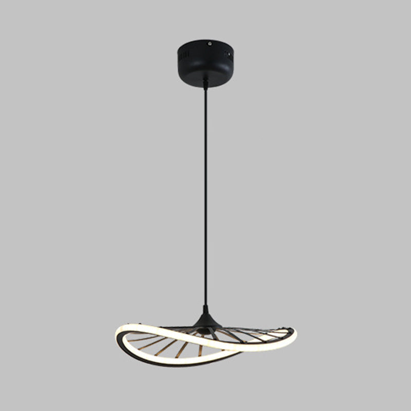 IJzerdraadhoedvormige hangers Minimalistische LED Black Hanging Light voor eetkamer