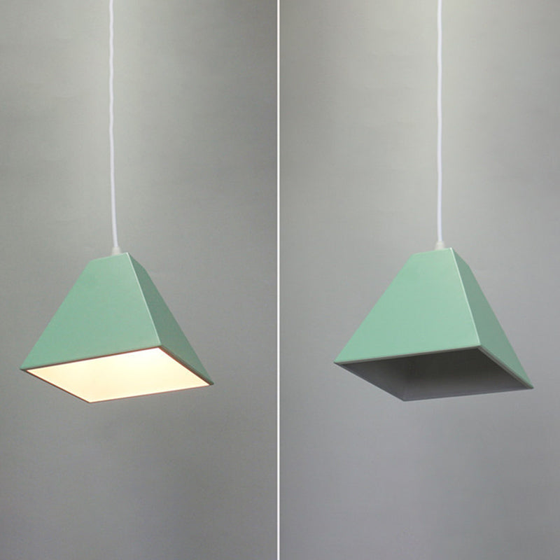 Trapezoide de metal Luz colgante Nordic Macaron Style 1 Lámpara de techo de mesa de comedor ligero