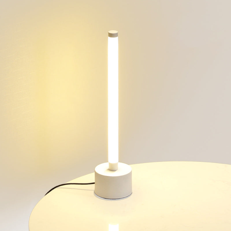 Semplice lampada da comodino a LED tubolare a LED lampada da comodino acrilico con interruttore on-off