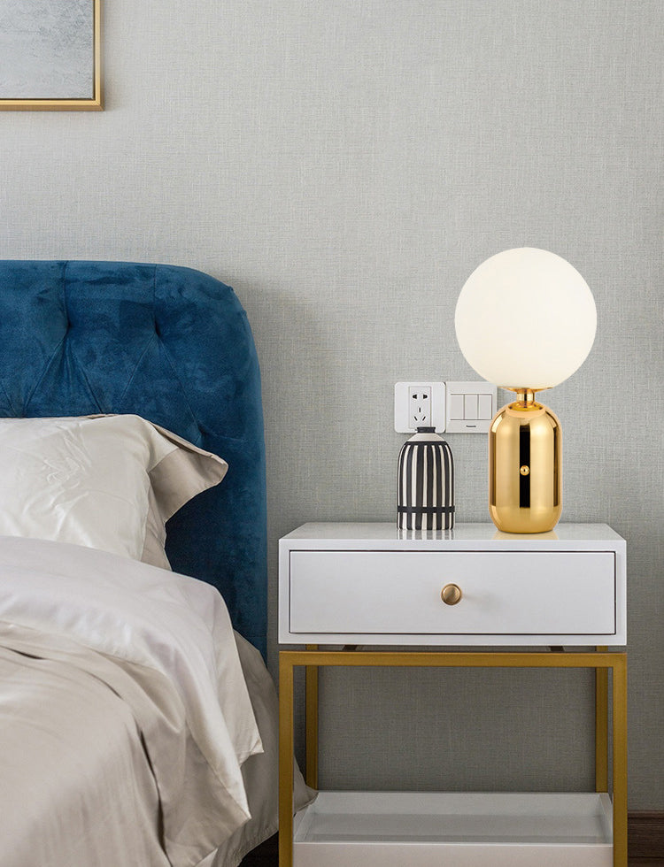 Glass Spherical Table Light Modern 1 Light Table Lamp