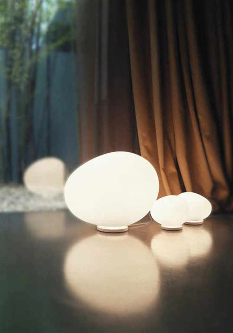 Modern Minimalist Style Spherical Table Lamp Glass 1 Light Table Light for Bedroom