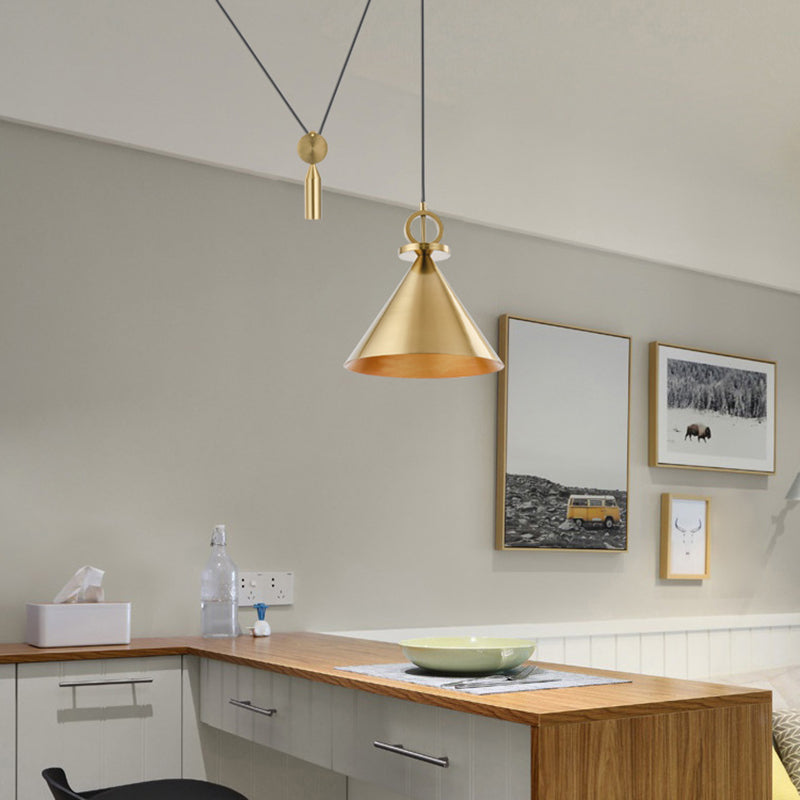 Messing Conical Suspension Lampe postmoderner 1-Licht-Metallanhänger mit Riemenscheibe zum Abendessen