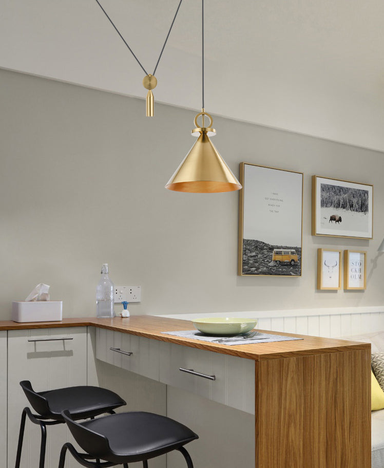 Messing Conical Suspension Lampe postmoderner 1-Licht-Metallanhänger mit Riemenscheibe zum Abendessen