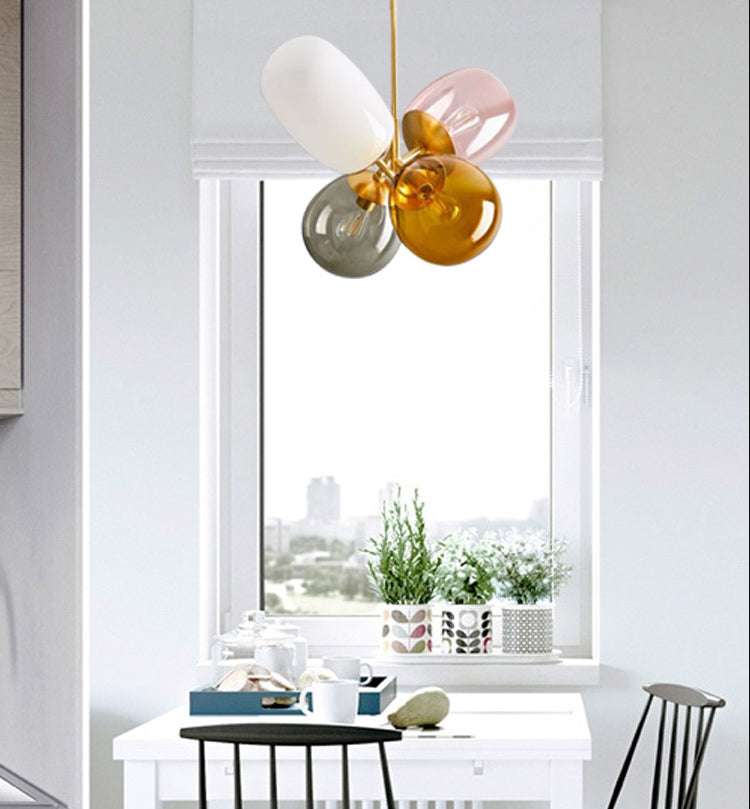 Tonda di vetro colorata a 4 luci a 4 luci a ciondolo a sospensione post-moderna arte dell'illuminazione di sospensioni decorative in oro elettroplato