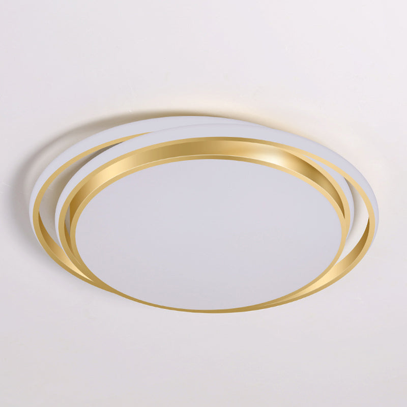 Luz LED circular dorada de montaje empotrado, montaje empotrado de techo de metal minimalista moderno para sala de estar