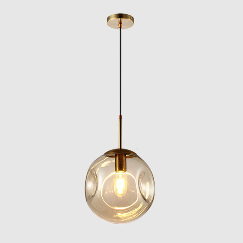 Lámpara de colgación esférica de vidrio con hoyuelos simplicidad de acabado de latón de la cabeza para cenar para cenar