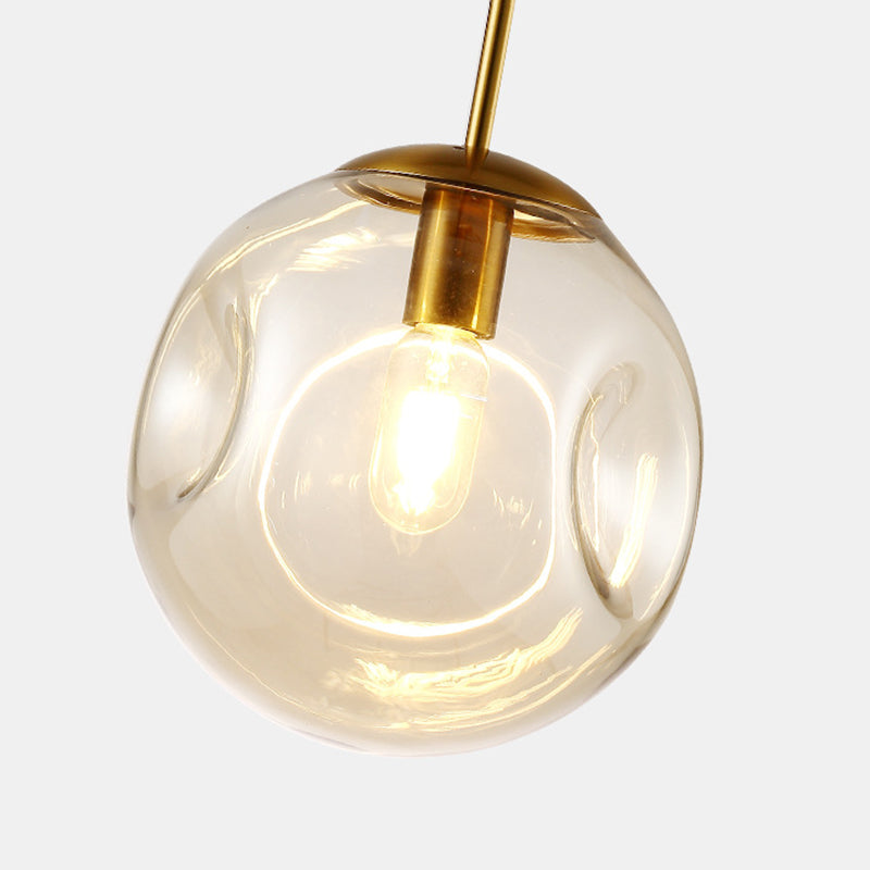 Lámpara de colgación esférica de vidrio con hoyuelos simplicidad de acabado de latón de la cabeza para cenar para cenar