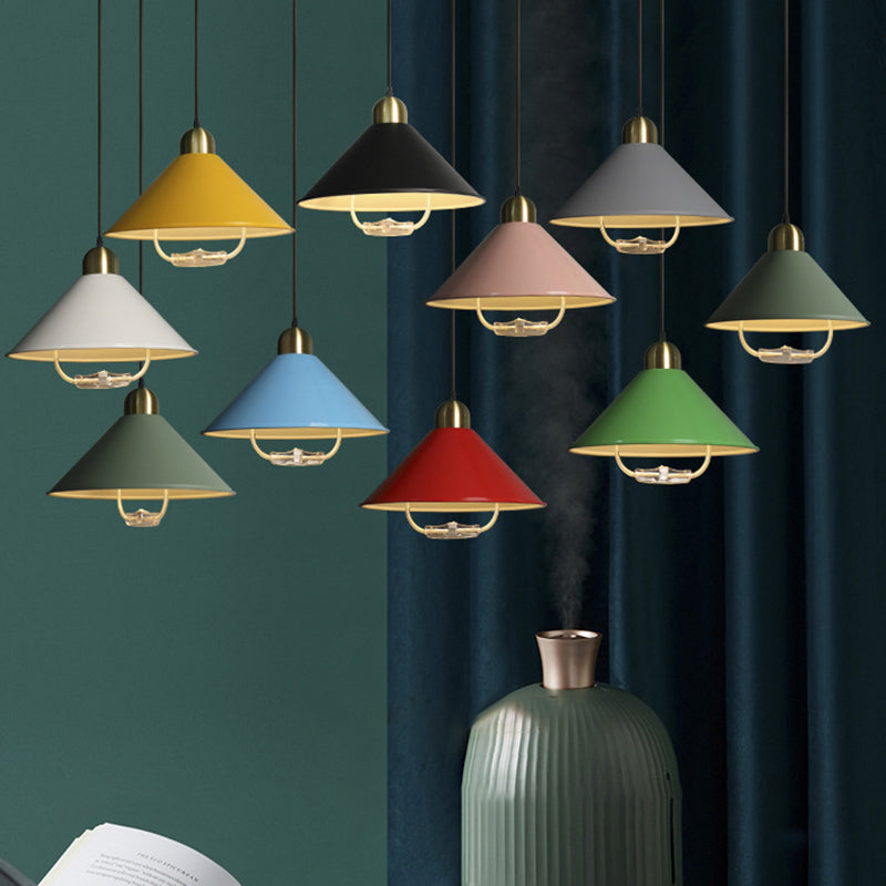 Metal Tapered Hanging Light Nordic Style 1 Light  Restaurant Ceiling Pendant Lamp  with Hand Pull Off