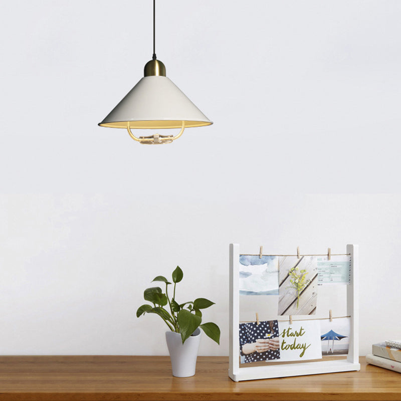 Metal Tapered Hanging Light Nordic Style 1 Light  Restaurant Ceiling Pendant Lamp  with Hand Pull Off